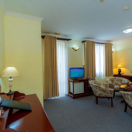 Hoang Ha Boutique Hotel Hô Chi Minh-Ville Extérieur photo